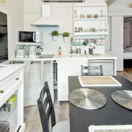 Bright And Charming 4P1B Apartment - Marais - Montorgueil パリ エクステリア 写真