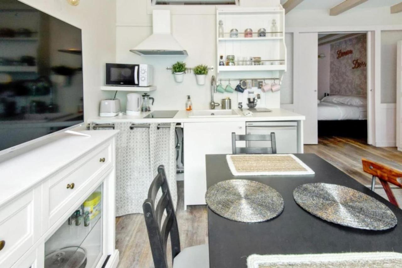 Bright And Charming 4P1B Apartment - Marais - Montorgueil パリ エクステリア 写真